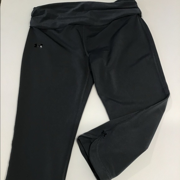 Under Armour Gray Capri Leggings - Picture 1 of 5